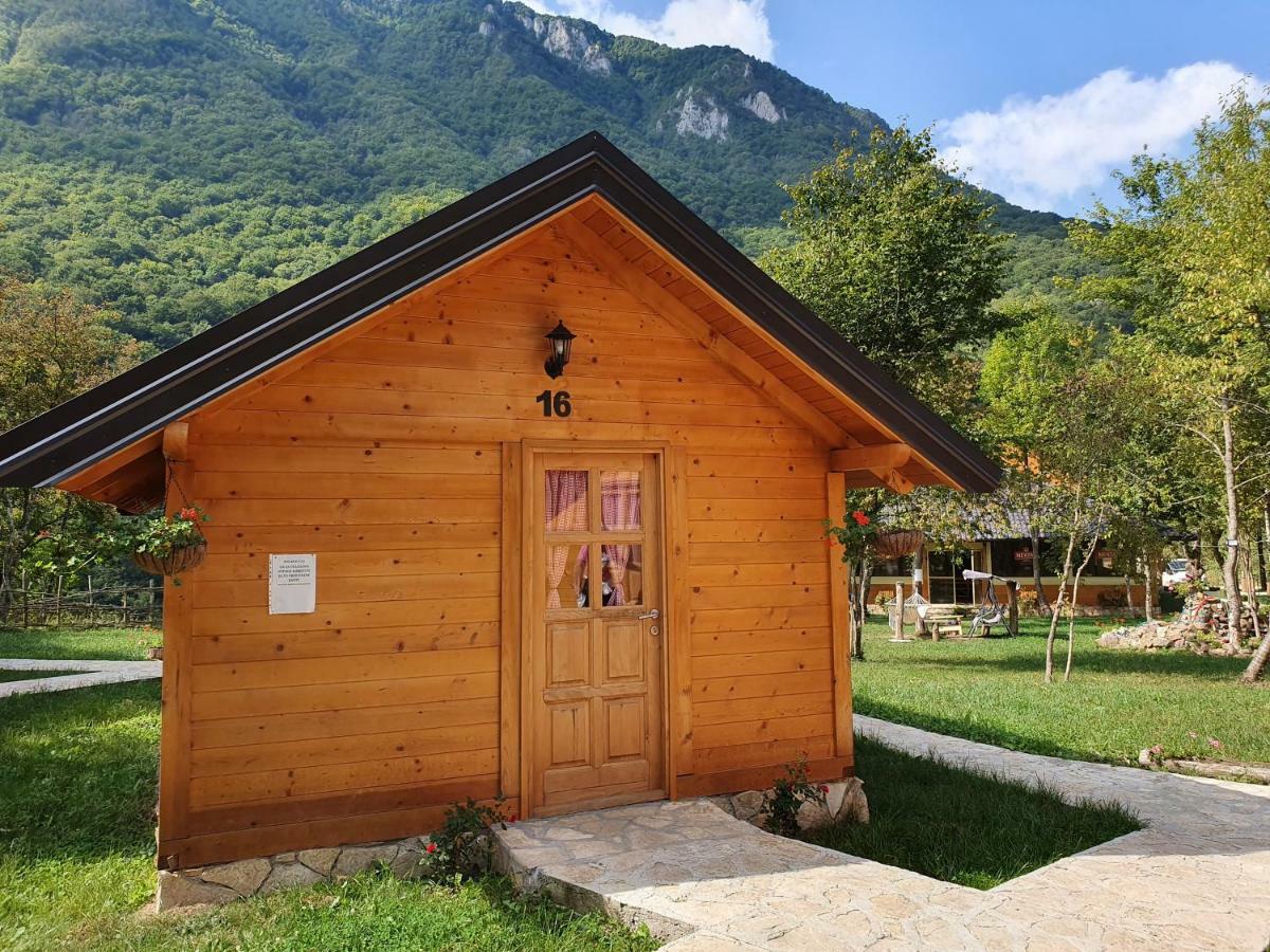 Rafting Centar Rt Hotel Foca Exterior foto